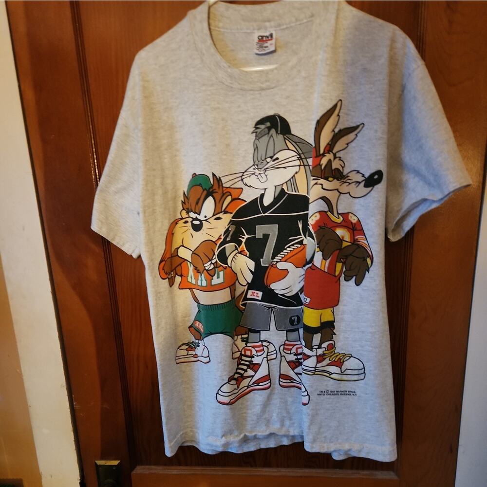 Vintage RARE 1993 Looney Tunes Basketball Bugs Bunny, Taz, Will E. Coyote Large